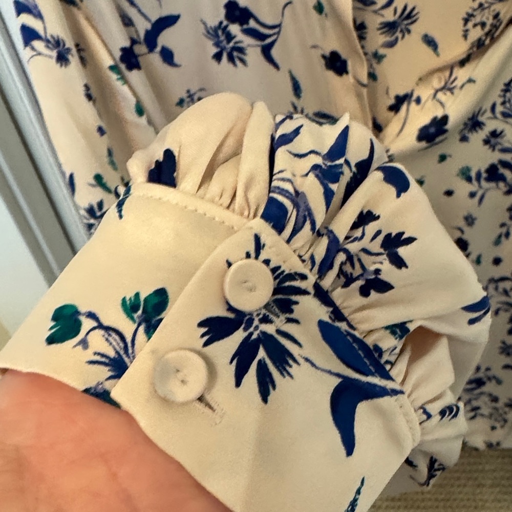 Favorite Daughter Cream Blouse with Navy & Green Floral Print - Picture 4 of 6